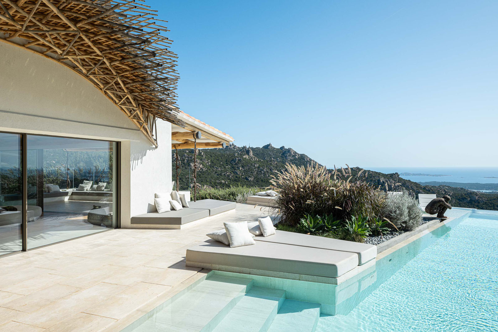 Villa III